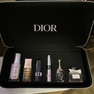 Dior beauty discovery set